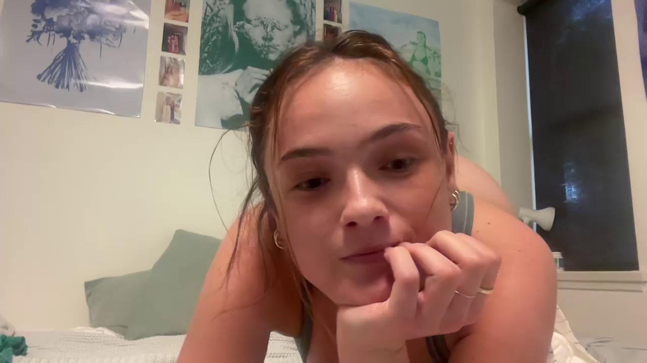 daisybabyyyyy Chaturbate recorded on 2024-10-31 00:00:00 - SheWasLive