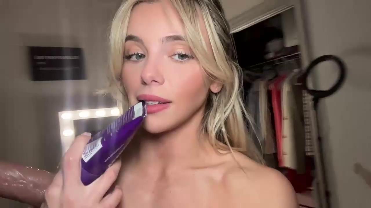 gracieparker Chaturbate recording at 2024-11-24 00:00:00