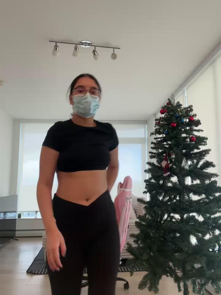 jAsMinE678 Stripchat recording at 2024-12-15 00:00:00
