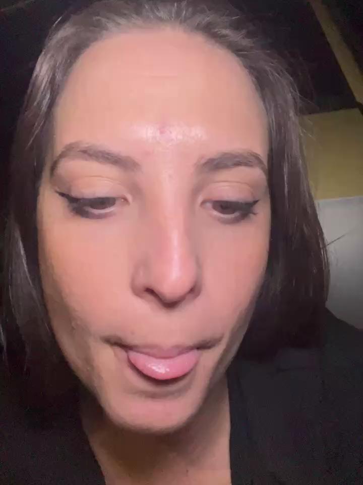 LiliMorganxxx Stripchat recording at 2024-12-18 00:00:00