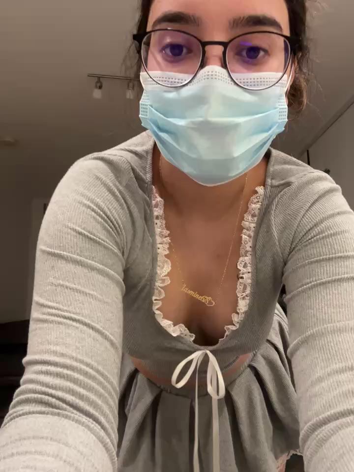 jAsMinE678 Stripchat recording at 2025-01-19 00:00:00