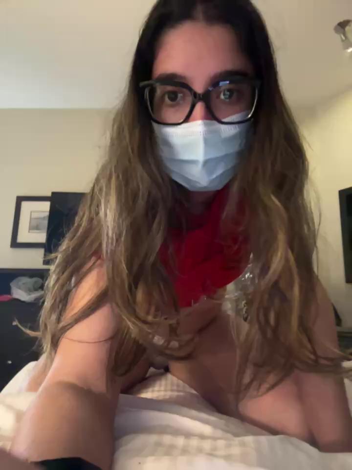 jAsMinE678 Stripchat recording at 2025-04-04 00:00:00
