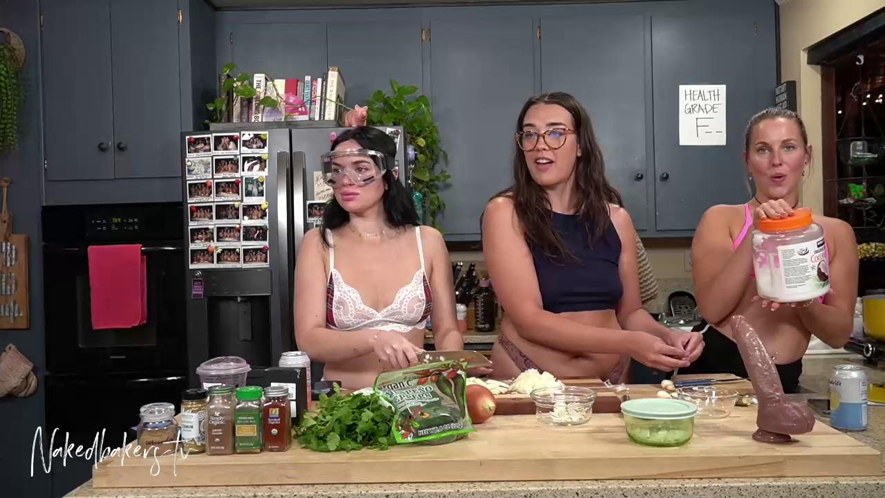 nakedbakers Chaturbate recording at 2025-04-04 00:00:00