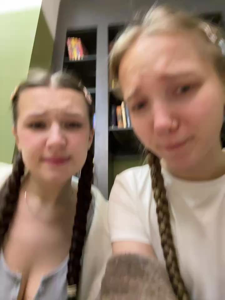bambi_lu Stripchat recording at 2025-04-11 00:00:00