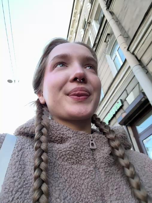 bambi_lu Stripchat recording at 2025-04-15 00:00:00