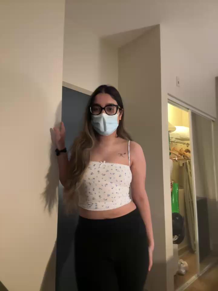 jAsMinE678 Stripchat recording at 2025-04-23 00:00:00