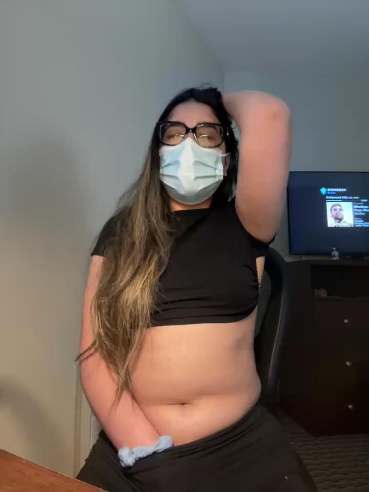 jAsMinE678 Stripchat recording at 2025-05-03 00:00:00
