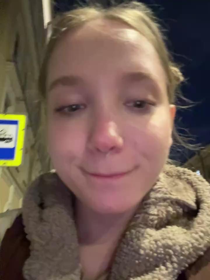 bambi_lu Stripchat recording at 2025-05-13 00:00:00