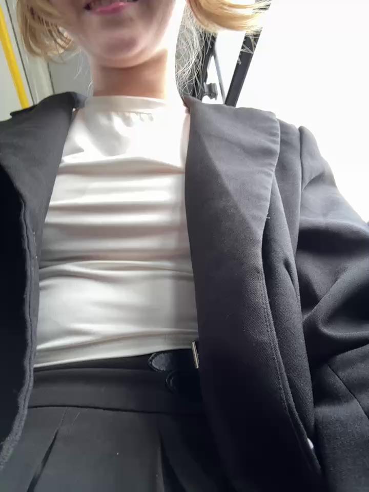 bambi_lu Profile ~ camsrip