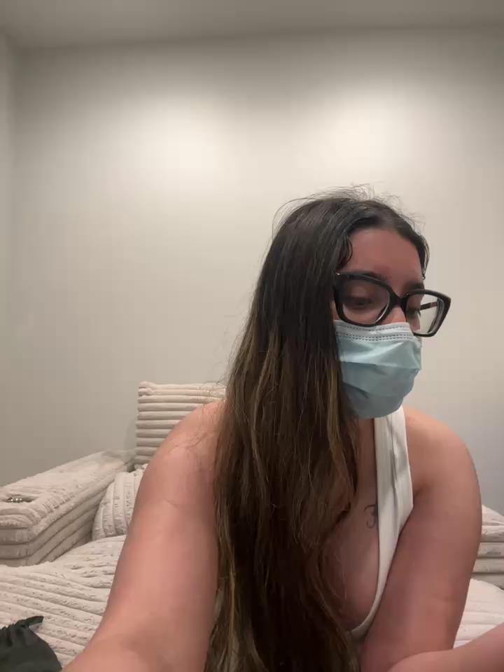 jAsMinE678 Stripchat recording at 2025-05-27 00:00:00