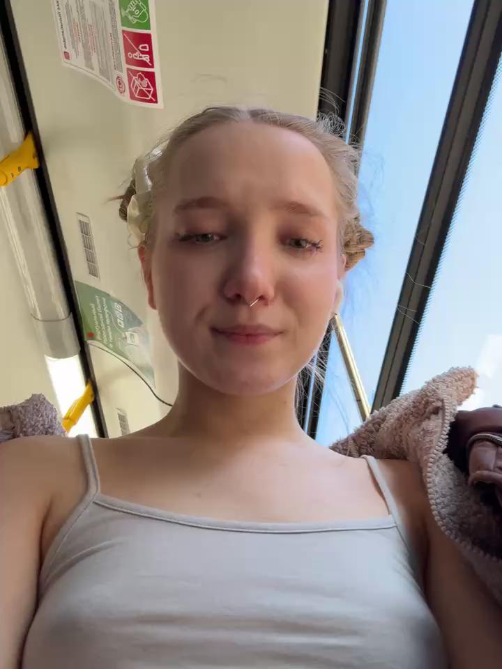 bambi_lu Stripchat recording at 2025-06-01 00:00:00