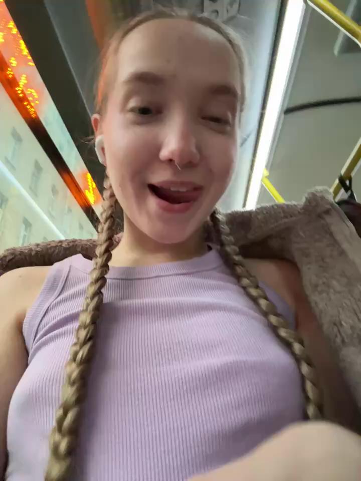 bambi_lu Stripchat recording at 2025-06-09 00:00:00