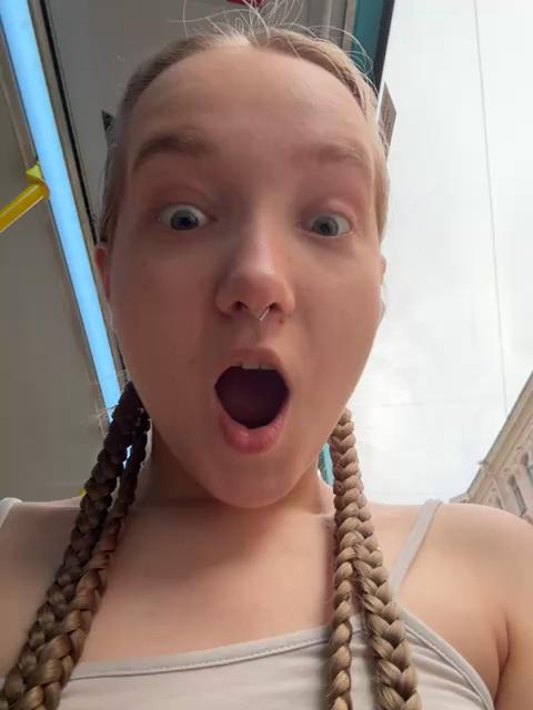 bambi_lu Stripchat recording at 2025-06-12 00:00:00