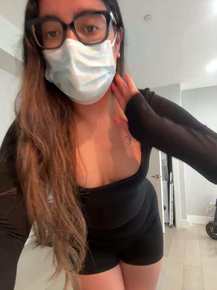 jAsMinE678 Stripchat recording at 2025-07-18 00:00:00