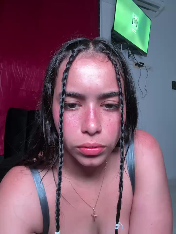 SophieRoyals Stripchat recording at 2025-08-09 00:00:00