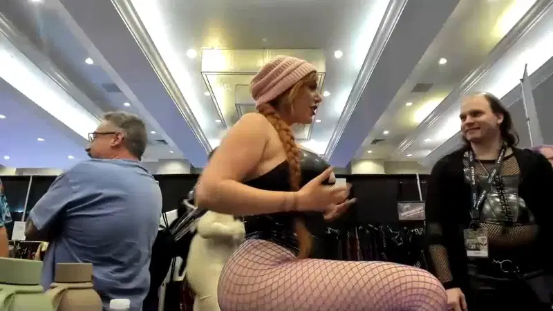 laurenphillips Chaturbate recording at 2025-08-09 00:00:00