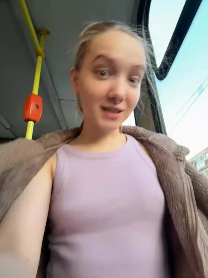 bambi_lu Stripchat recording at 2025-08-12 00:00:00