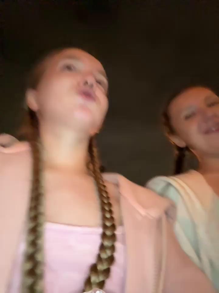 bambi_lu Stripchat recording at 2025-09-05 00:00:00