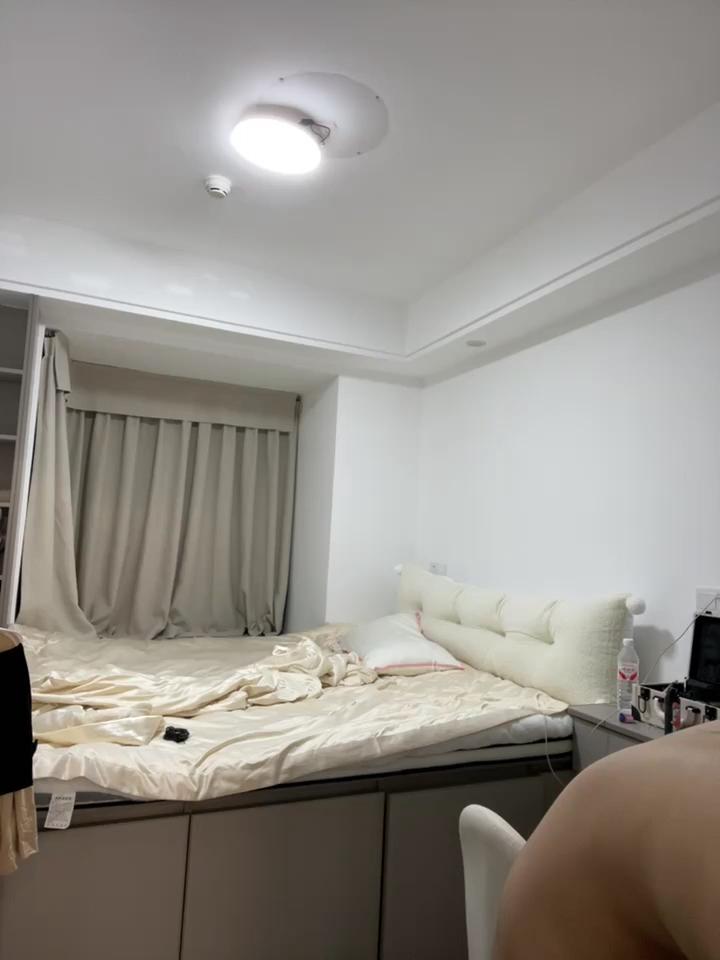 lilyxye77 Stripchat recording at 2025-09-12 00:00:00