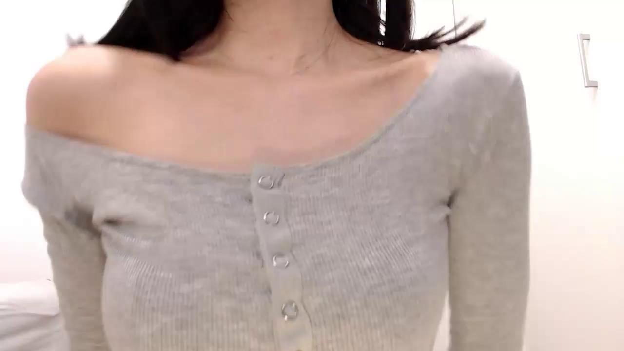_mi_tsu_ki_ Stripchat recording at 2025-09-12 00:00:00