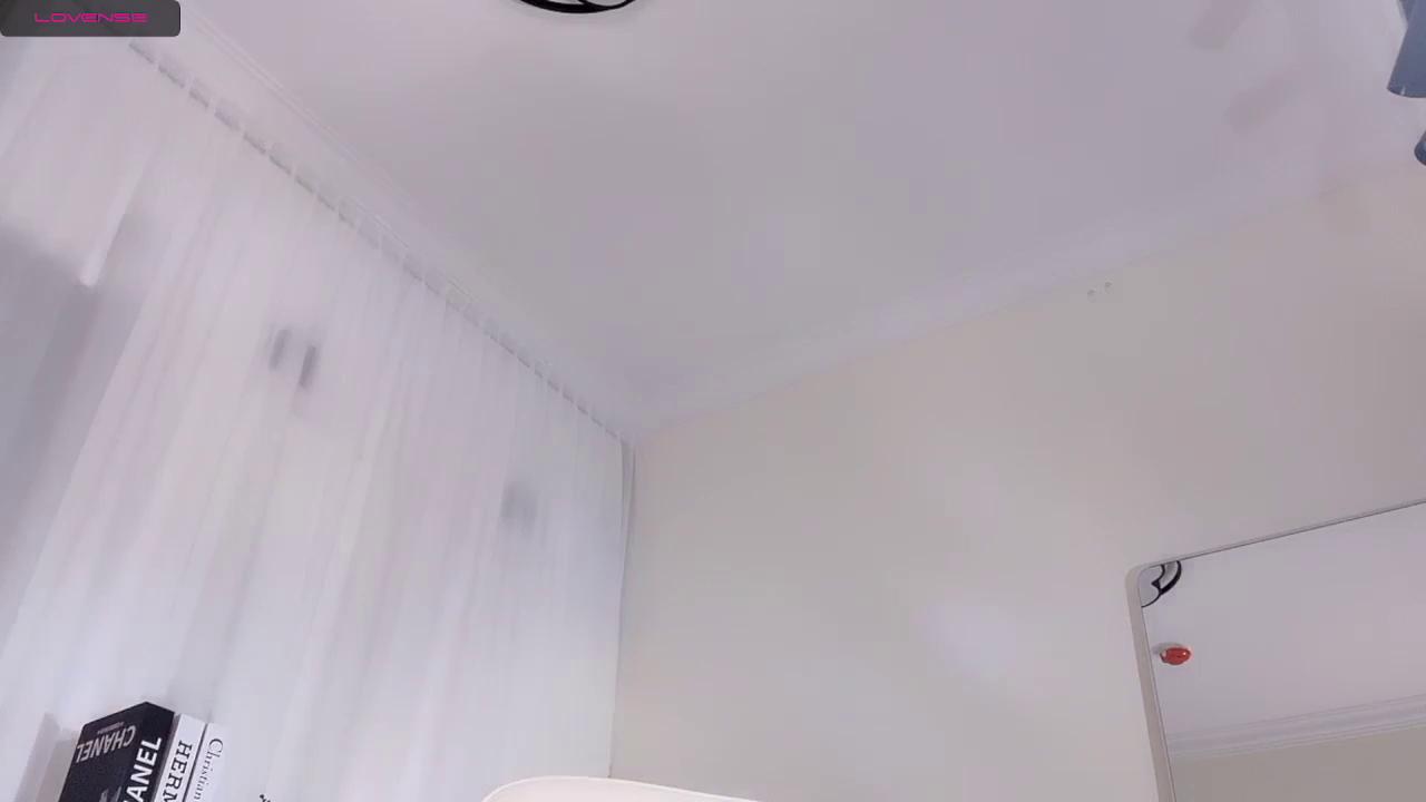 lvy-w Stripchat recording at 2025-09-12 00:00:00