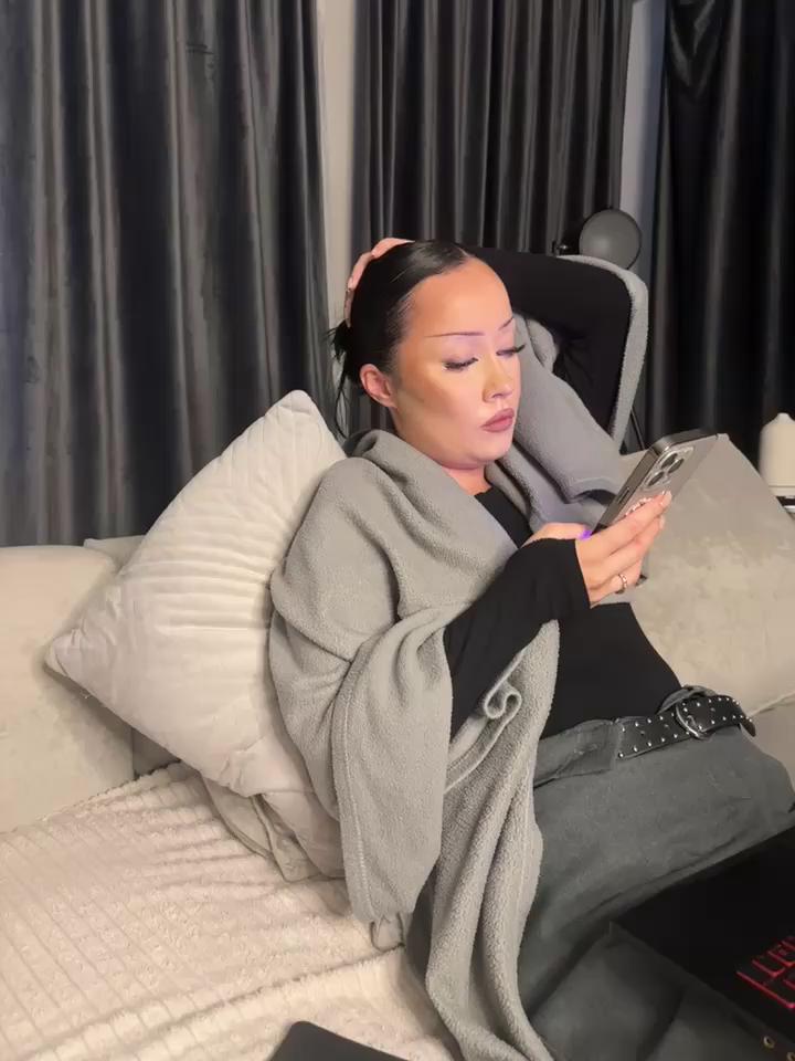 RollingGirls Stripchat recording at 2025-09-12 00:00:00