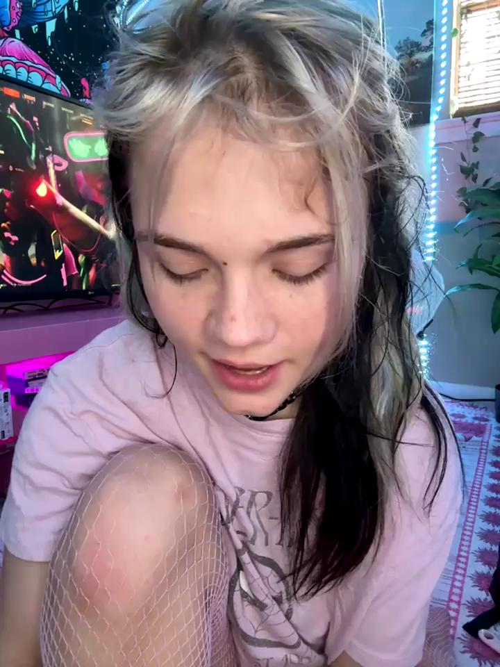 Cutiepiespanks Stripchat recording at 2025-09-13 00:00:00
