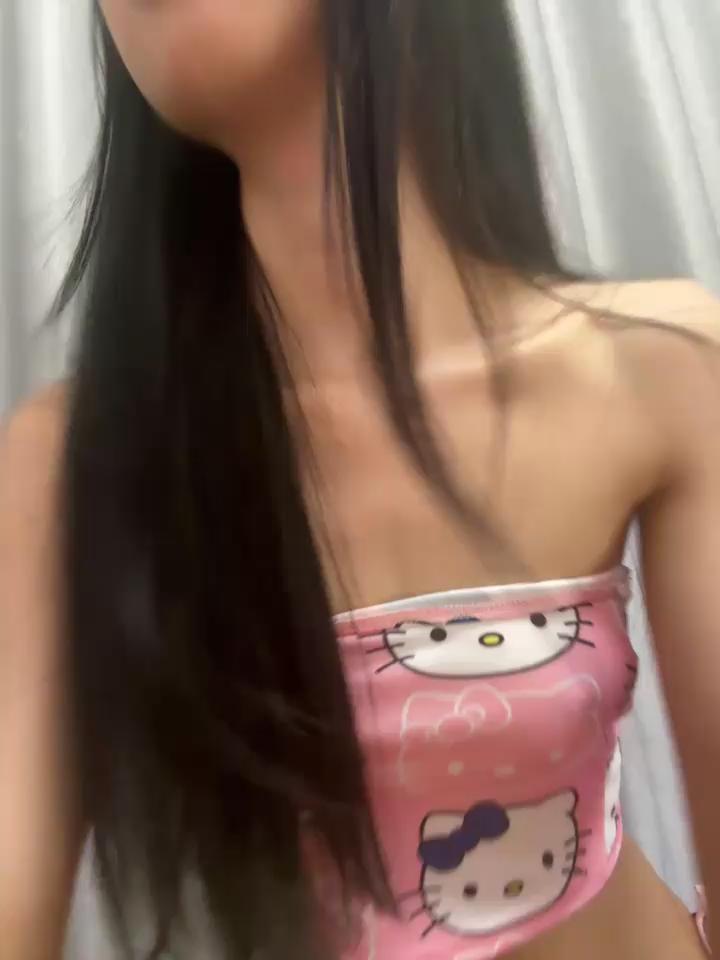 xinyu789 Stripchat recording at 2025-09-13 00:00:00