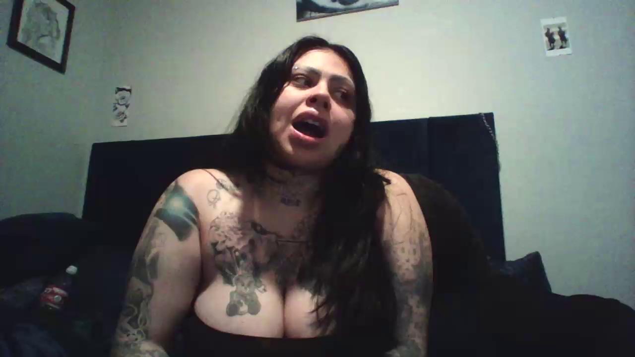chicanachic13 Stripchat recorded on 2025-09-13 00:00:00 - SheWasLive