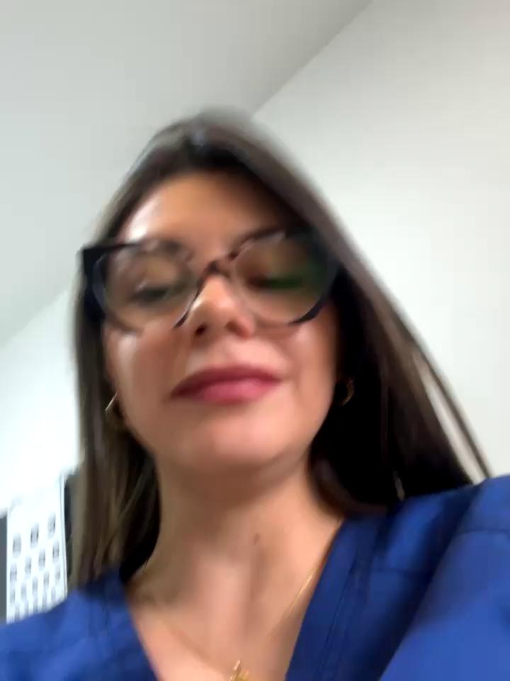 alicee16 Stripchat recording at 2025-09-13 00:00:00