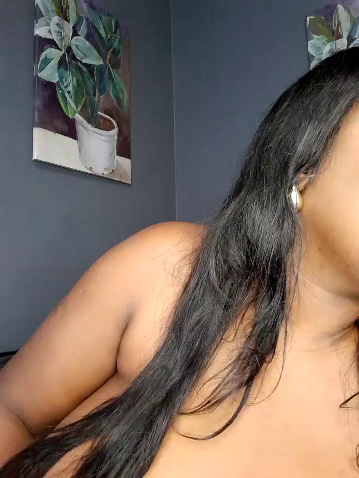 SWEETDOLLY29XX Stripchat recording at 2025-09-14 00:00:00