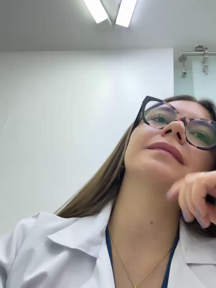 alicee16 Stripchat recording at 2025-09-14 00:00:00