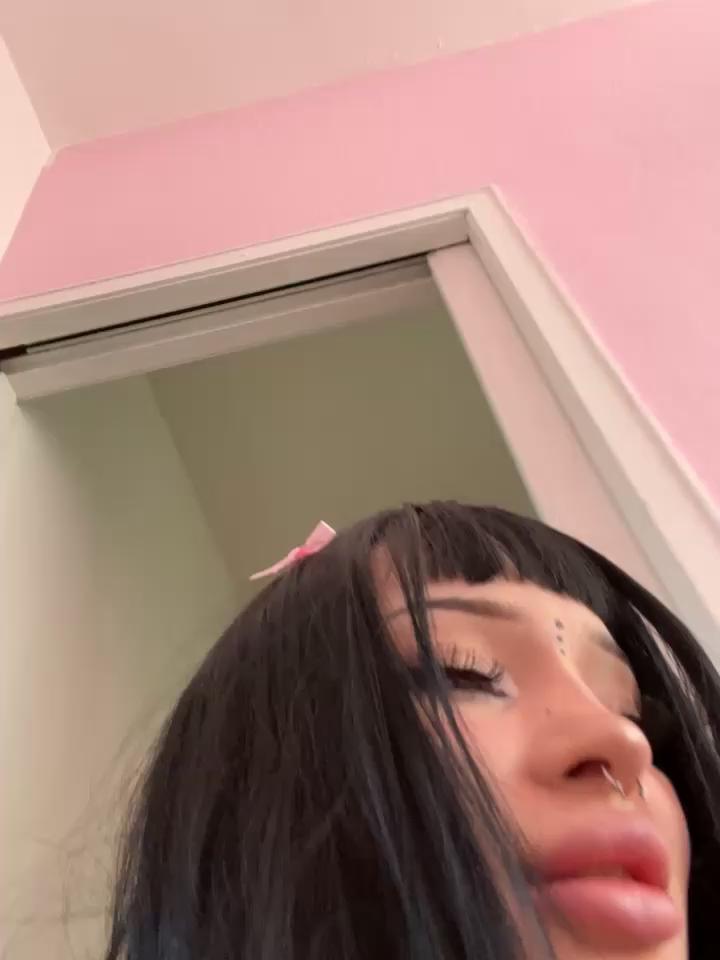 madelinexx Stripchat recording at 2025-09-14 00:00:00