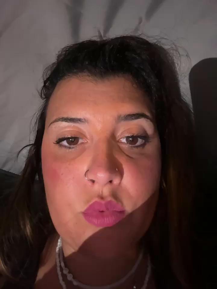 Novababy18 Stripchat recording at 2025-09-15 00:00:00