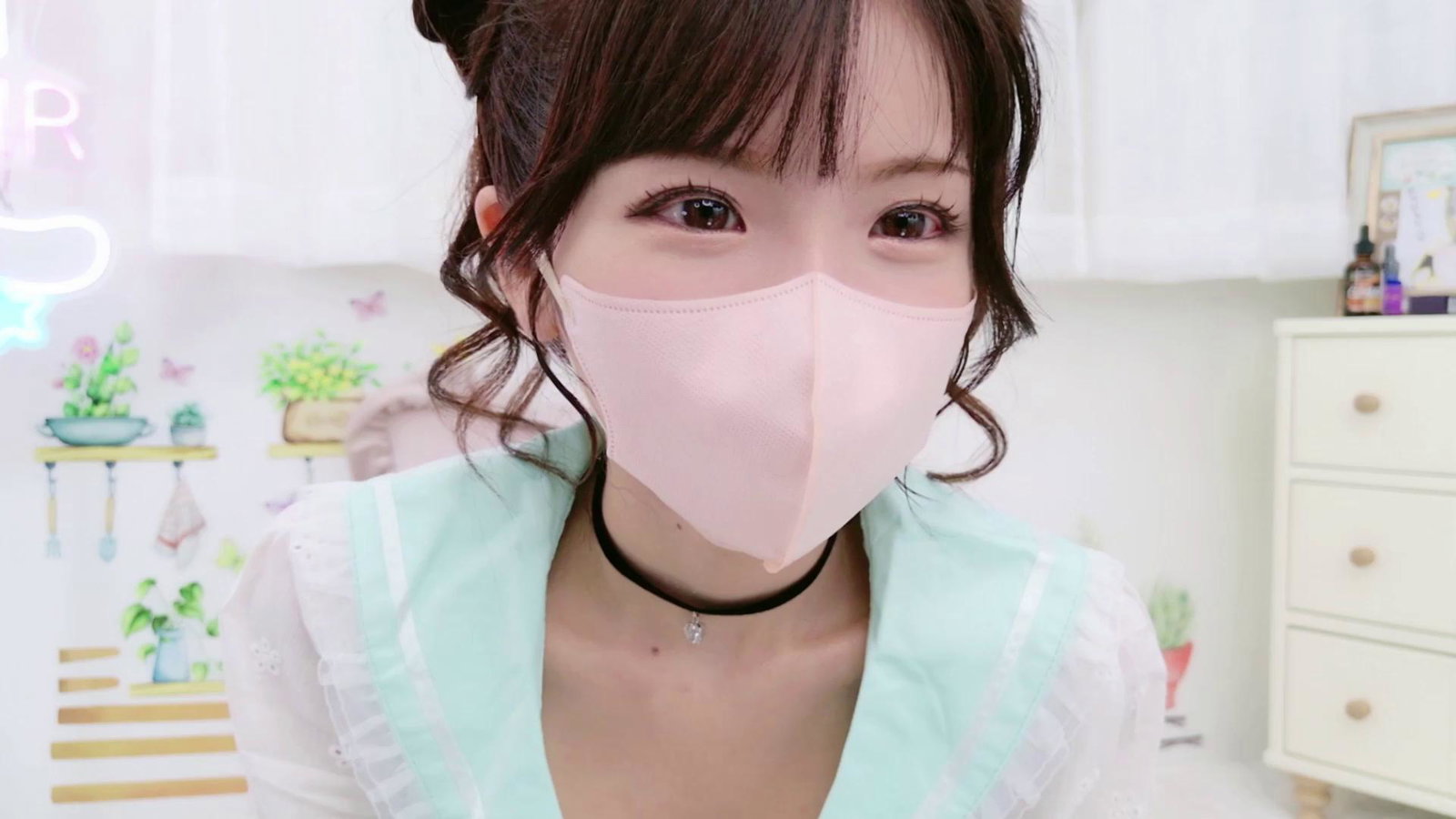 -minami- Stripchat recording at 2025-09-15 00:00:00