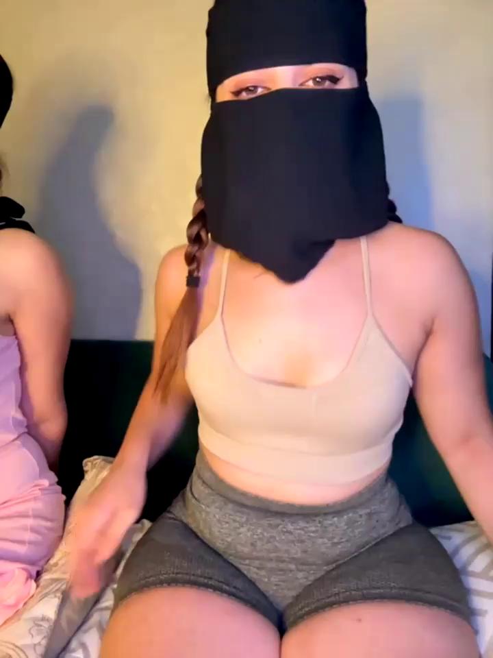 Elina-Marina Stripchat recording at 2025-09-15 00:00:00