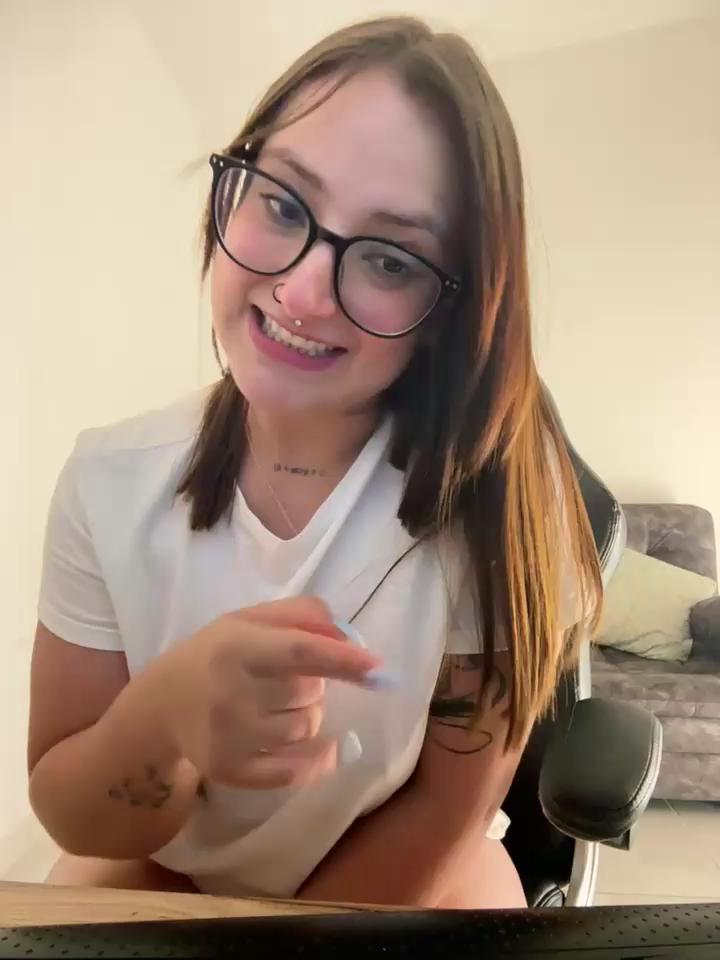 Megan_lu2 Stripchat recording at 2025-09-15 00:00:00