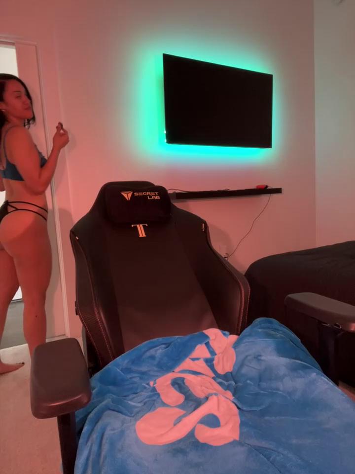 babymalaya Stripchat recording at 2025-09-16 00:00:00