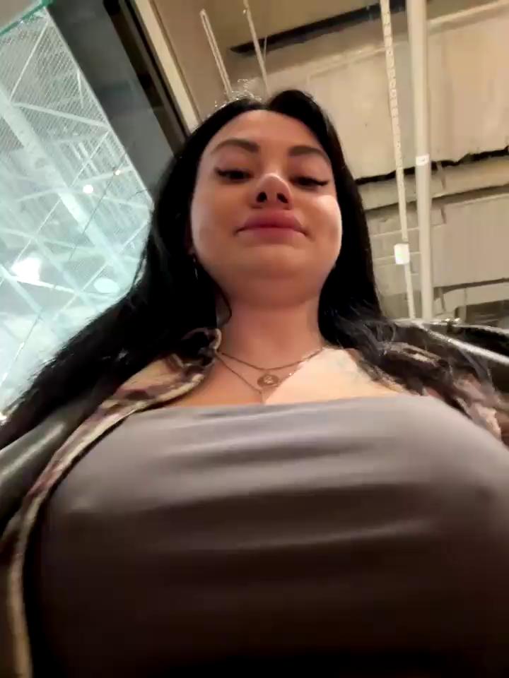 Wet__Bunny Stripchat recording at 2025-09-16 00:00:00