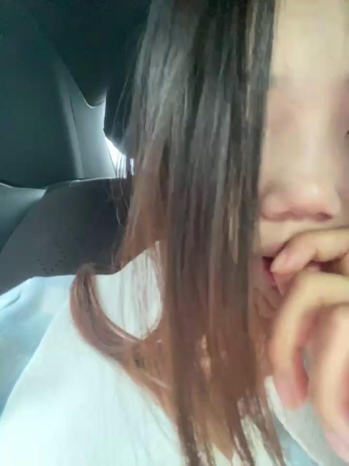 xixi_28 Stripchat recording at 2025-09-16 00:00:00