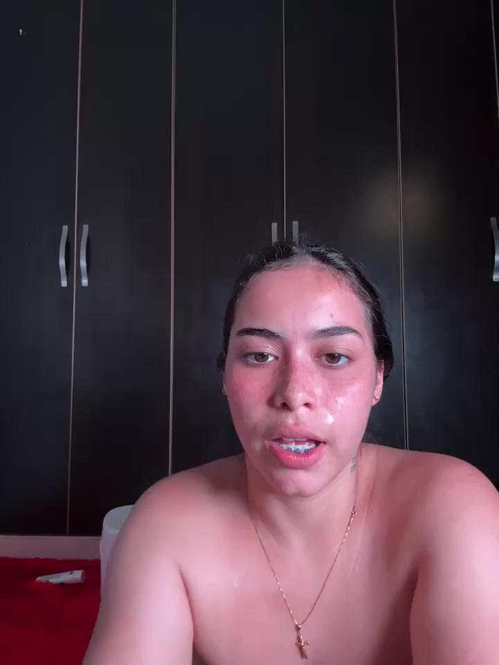 SophieRoyals Stripchat recording at 2025-09-27 00:00:00
