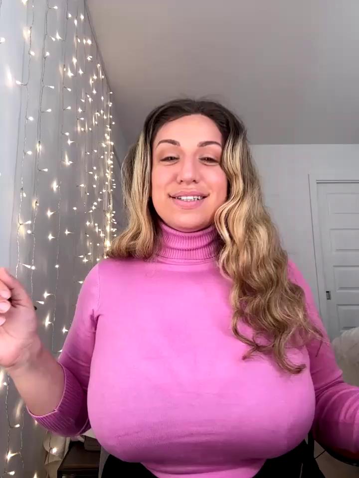 miamellycious Profile ~ camsrip