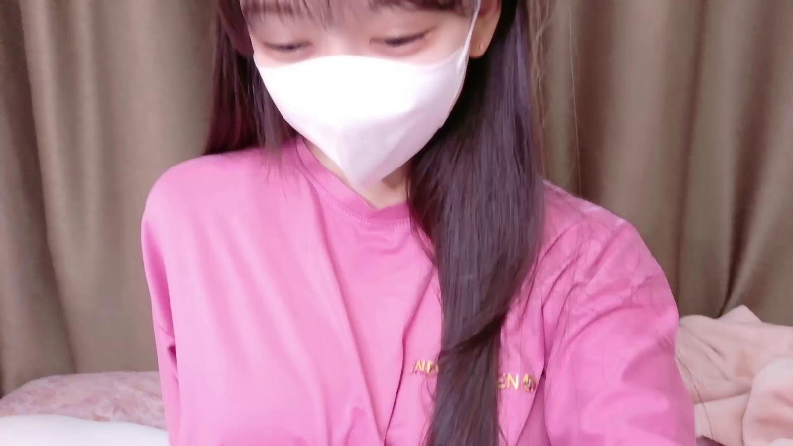 Miku_mikurin Stripchat recording at 2025-09-28 00:00:00