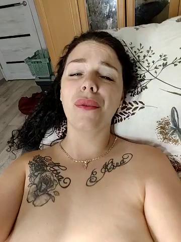 Lola_Hale Stripchat recording at 2025-09-28 00:00:00