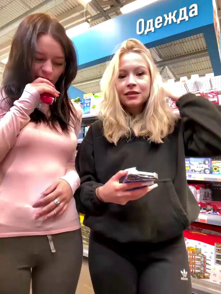 Cum_girlss Stripchat recording at 2025-09-29 00:00:00