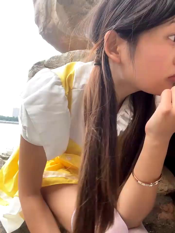xixi_28 Stripchat recording at 2025-09-29 00:00:00