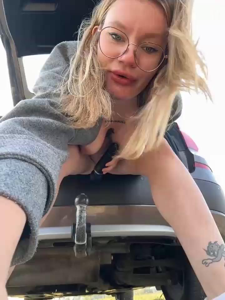 justmilaa Stripchat recording at 2025-09-29 00:00:00