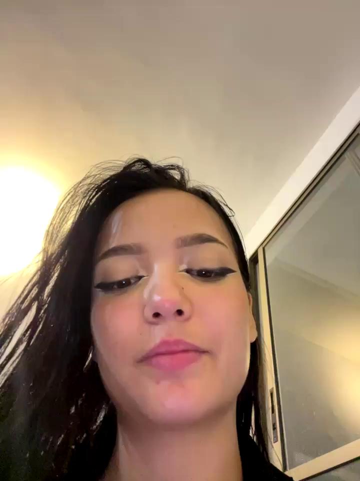 emily_oc Stripchat recording at 2025-09-30 00:00:00