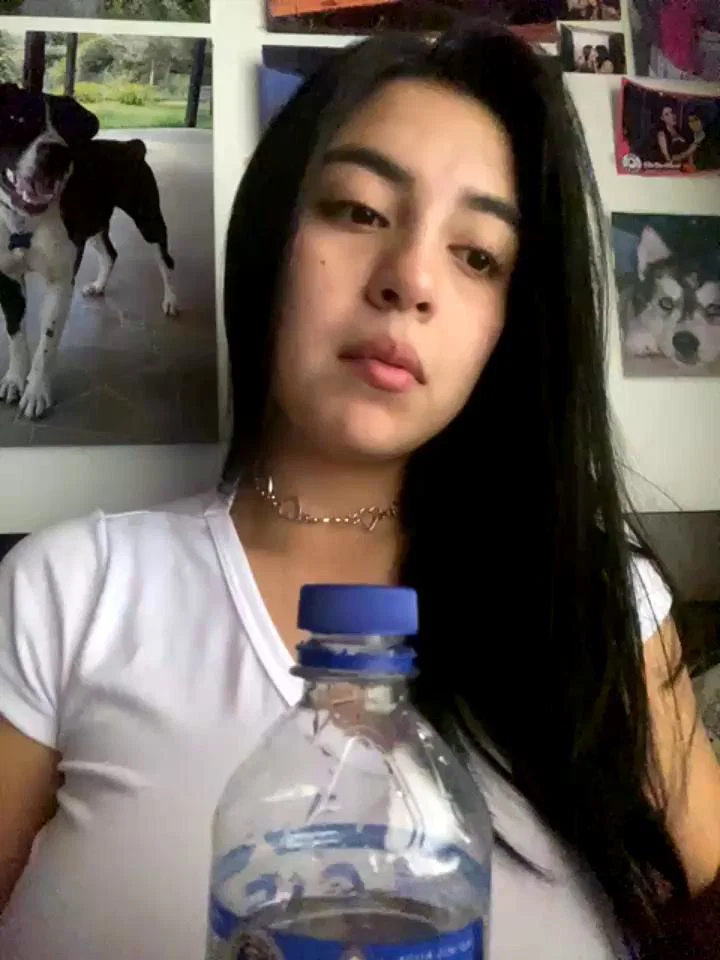 PamelaFtMia Stripchat recording at 2025-09-30 00:00:00