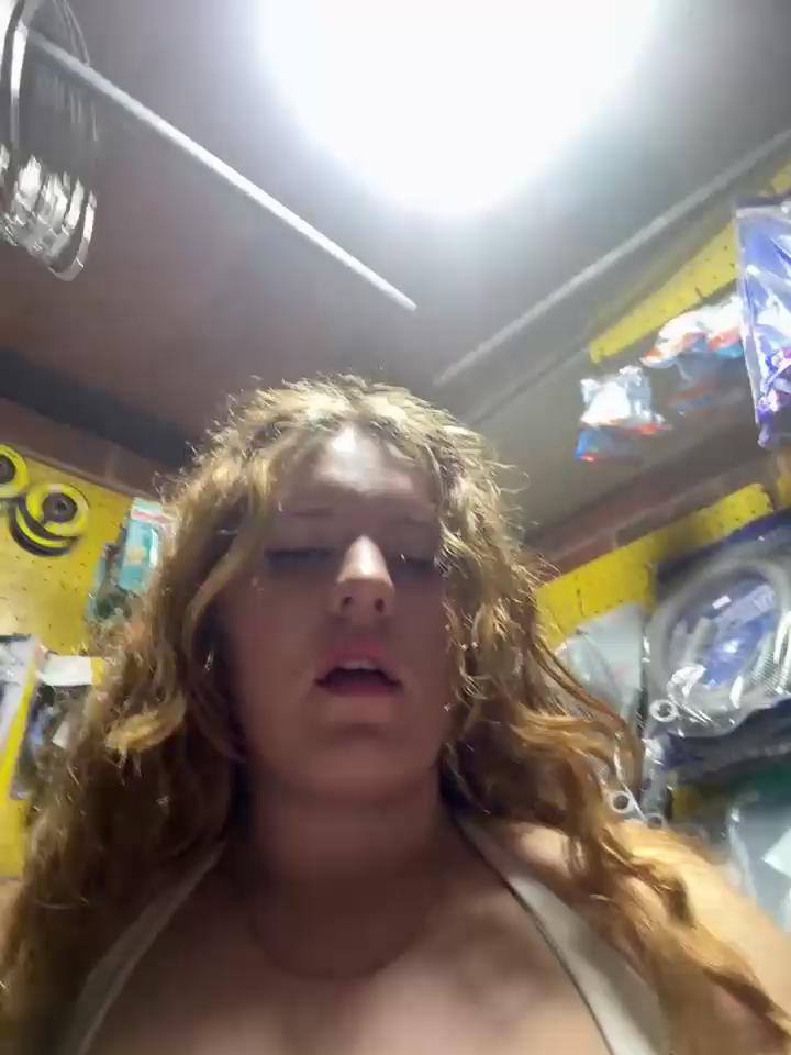 MADAME-ARLETTE Stripchat recording at 2025-09-30 00:00:00